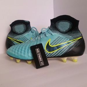 Nike Magista Obra II FG ACC Flyknit ACC Cleats